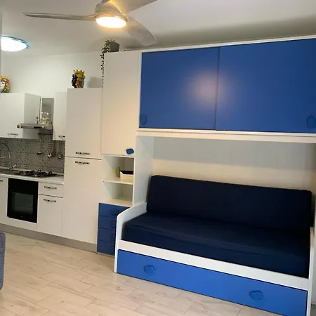C'est La Vie Apartment Giardini Naxos